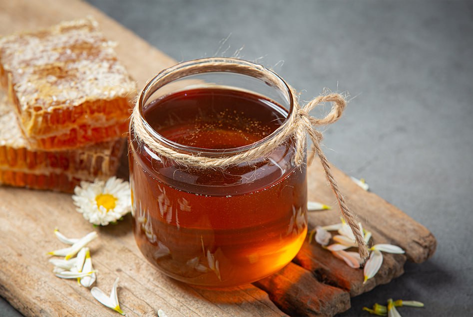В каком виде лучше есть мед при простуде?